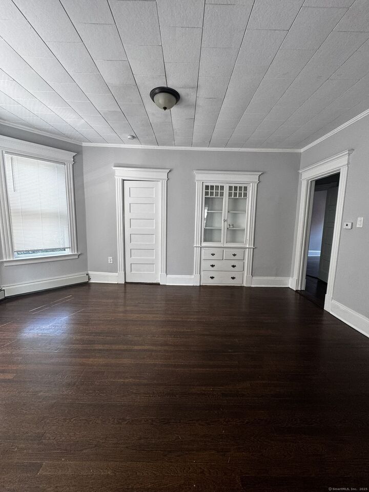 Property Photo:  177 Sisson Avenue  CT 06105 