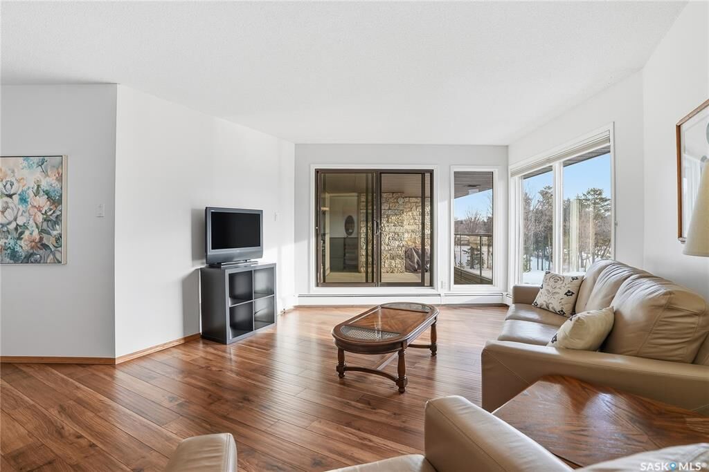 Property Photo:  2305 Adelaide Street E 311  SK S7J 5H6 