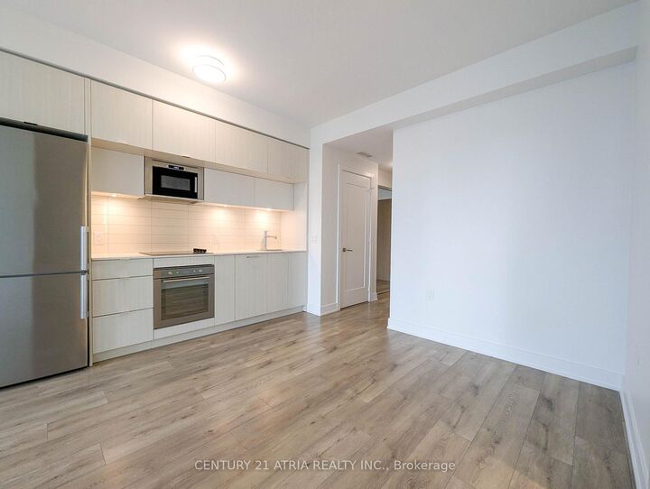 Property Photo:  575 Bloor Street E 3001  ON M4W 0B2 