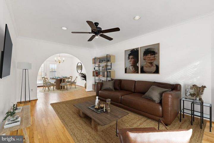 Property Photo: 9896 Cardinal VA 22030