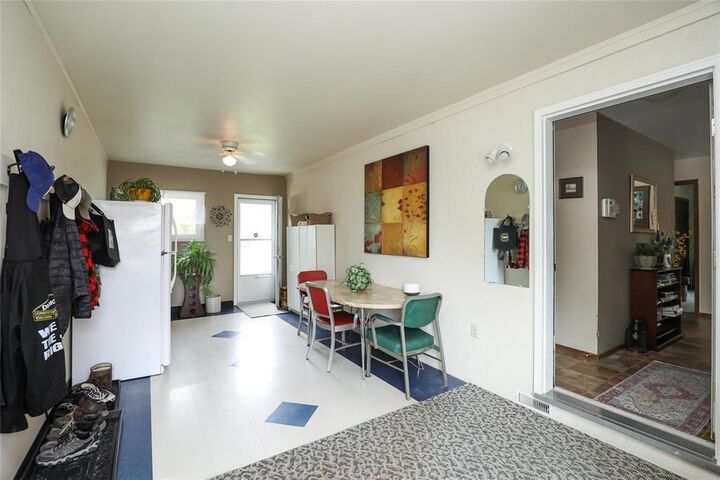 Property Photo: 38085 36 Road North MB R5G 1P8