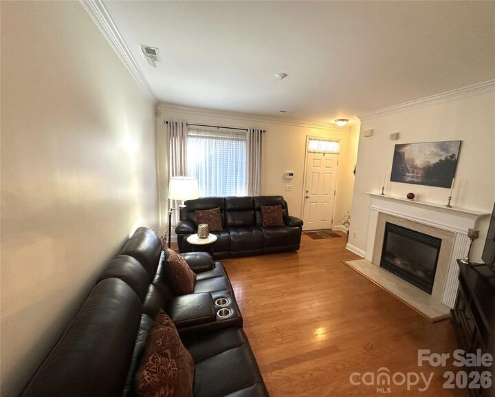 Property Photo:  401 Hurston Circle  NC 28208 