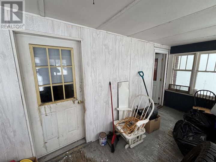 Property Photo: 312 Huron St ON P6A 1R8