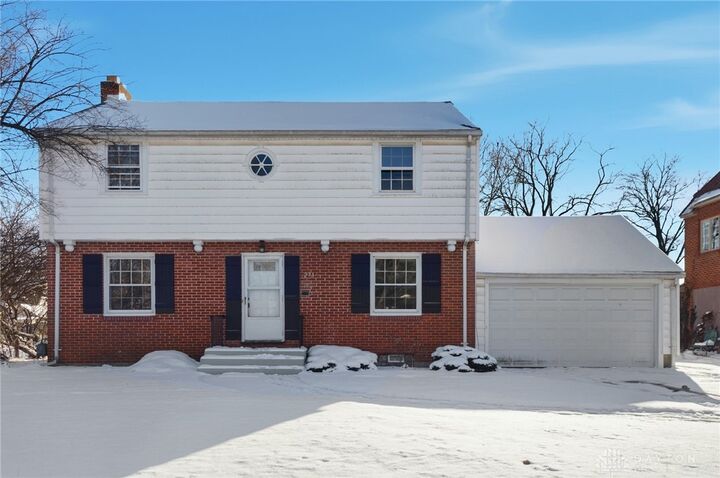 Property Photo:  271 S Broadmoor Boulevard  OH 45504 