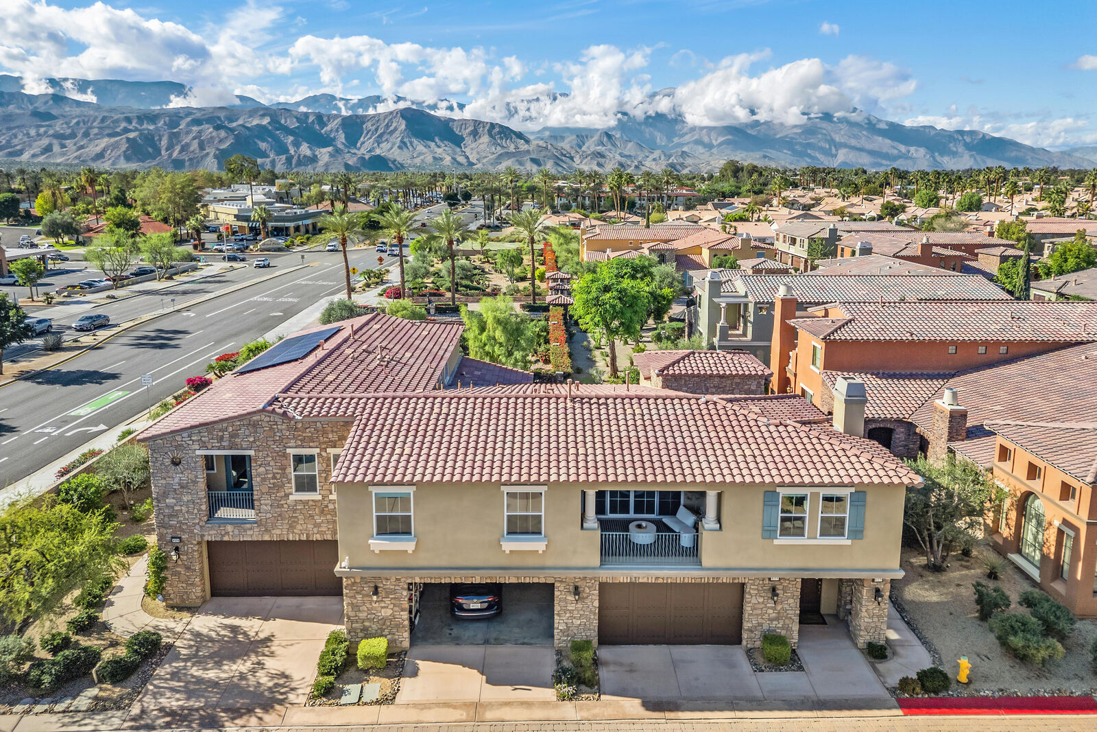 Property Photo:  6324 Via Stasera  CA 92260 