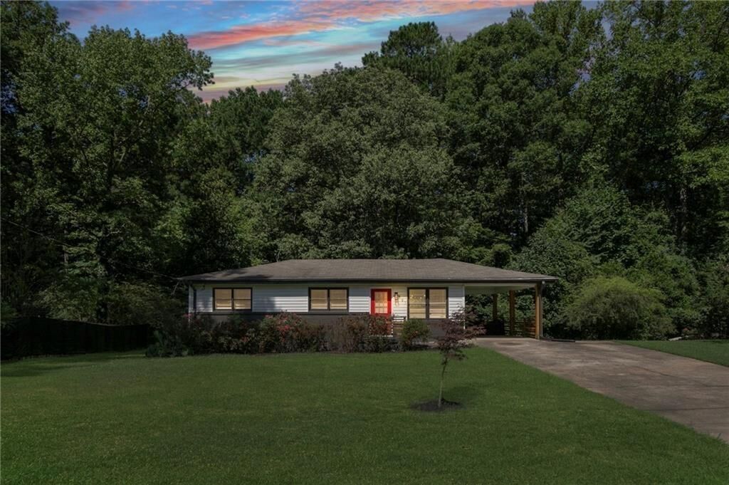 Property Photo:  891 Scott Lane SW  GA 30008 