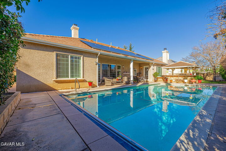 Property Photo:  39748 Golfers Drive  CA 93551 