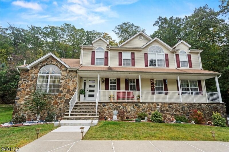 Property Photo:  22 Cherbourg Dr  NJ 07480 