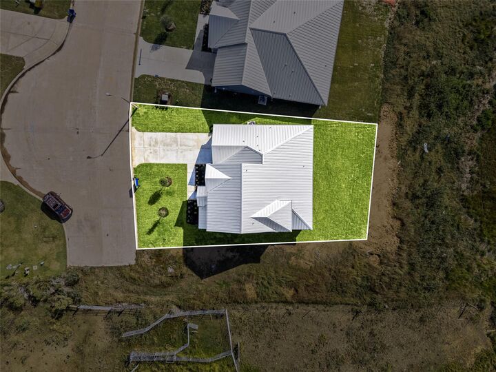 Property Photo:  5306 Allen Cay Drive  TX 77590 