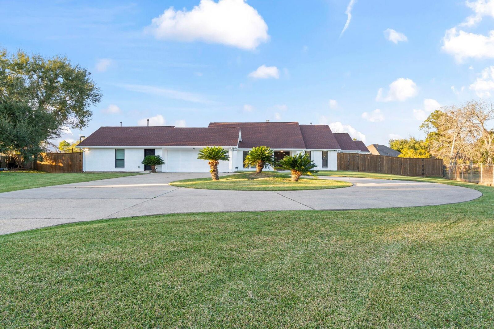 Property Photo:  3106 Carmel Valley Drive  TX 77459 