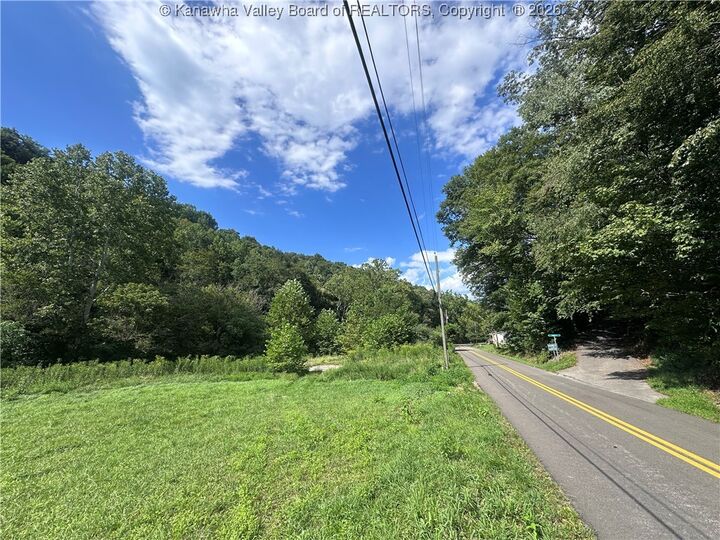 Property Photo:  3950 Thorofare Road  WV 25045 