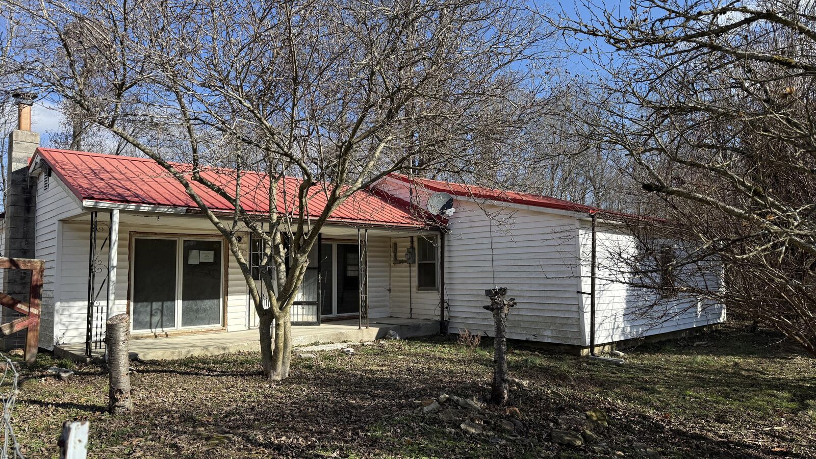 Property Photo:  383 E Halcomb Road  KY 40460 