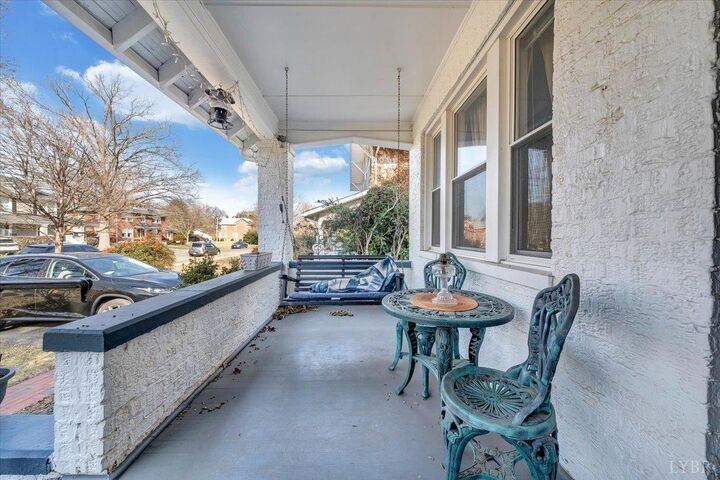 Property Photo:  1826 Arlington Road  VA 24015 