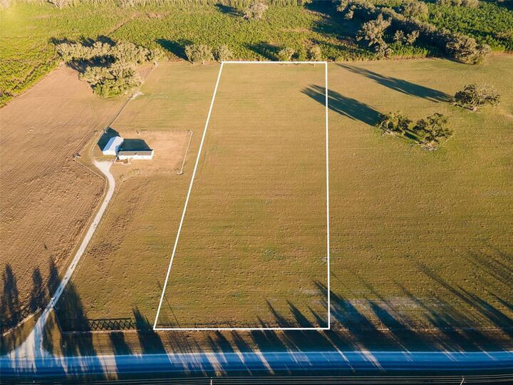 Property Photo:  003 NW 202nd Street  FL 32669 