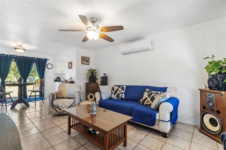 Property Photo: 1169 Bounds Street FL 33952
