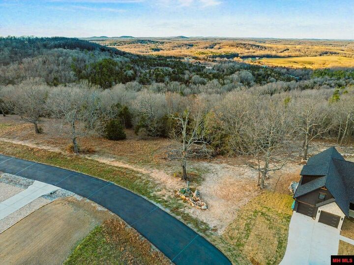 Property Photo:  010-11219-014 Denmark Circle  AR 72653 