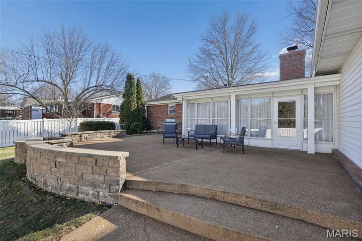 Property Photo:  1157 Lariat Trail  MO 63011 