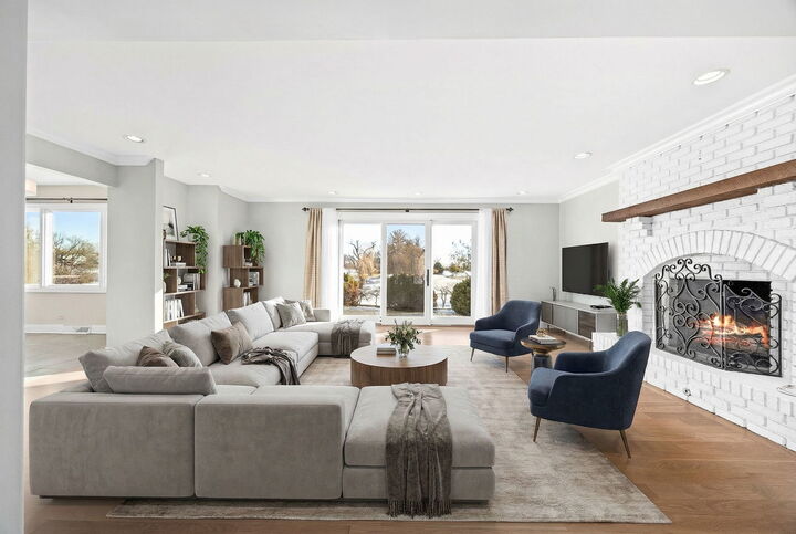 Property Photo: 6209 Sleepy Hollow Lane IL 60532