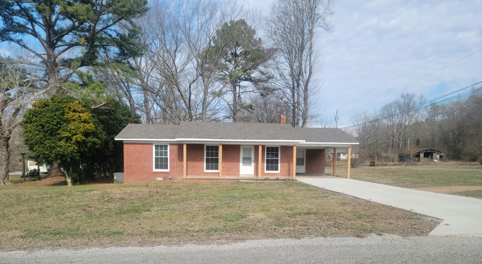 Property Photo: 5019 Sunny Acres Dr TN 38485