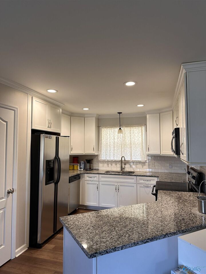 Property Photo:  2166 James Drive  AL 35907 