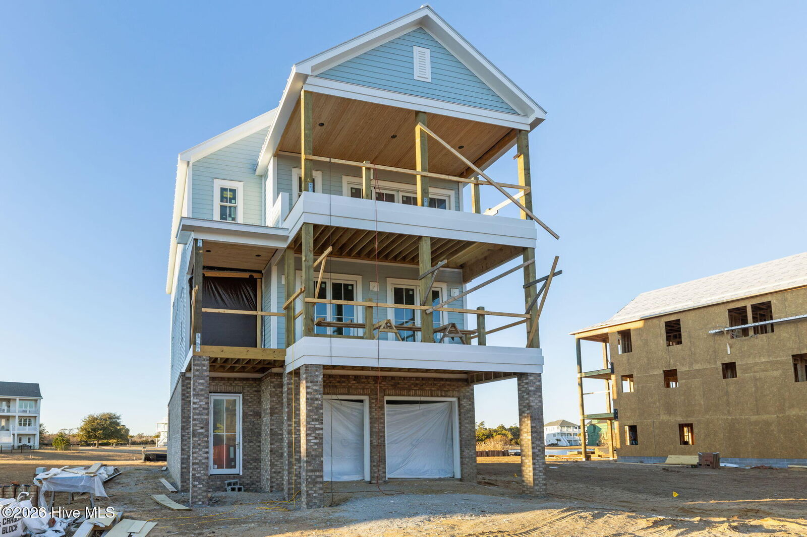 Property Photo:  746 Cannonsgate Drive  NC 28570 