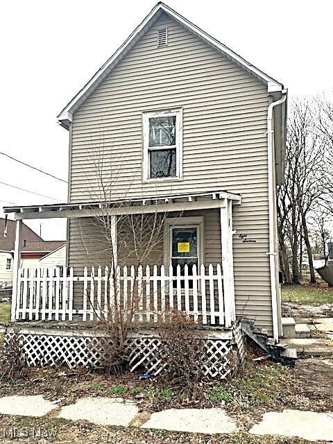 Property Photo:  816 N Baxter Street  OH 45801 