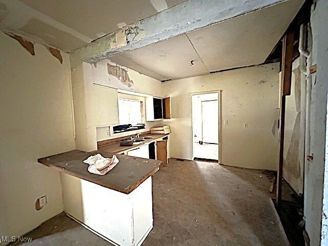 Property Photo:  725 E Vine Street  OH 45804 