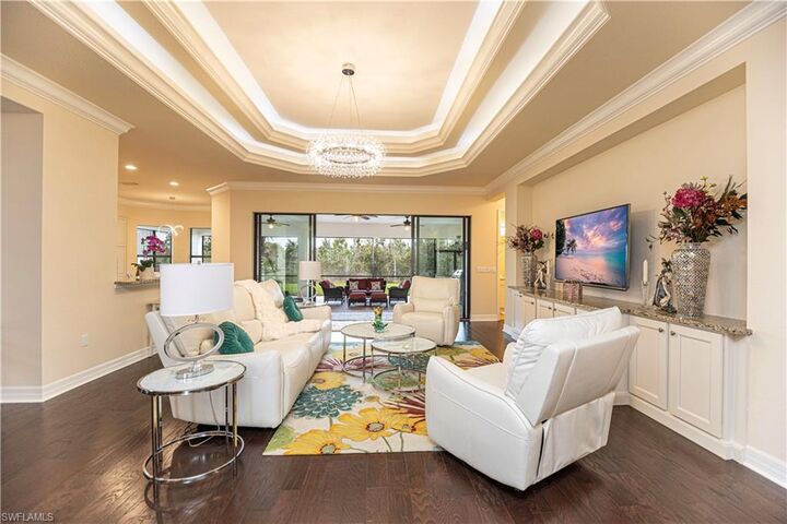 Property Photo:  3208 Atlantic Cir  FL 34119 