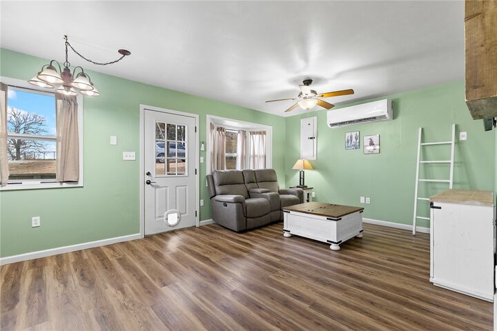 Property Photo:  15740 N 7 Highway  AR 72644 