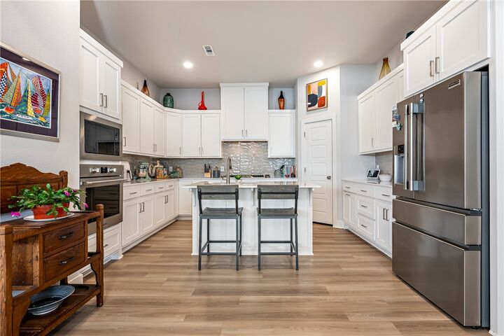 Property Photo:  6207 SW Prism Path Street  AR 72713 