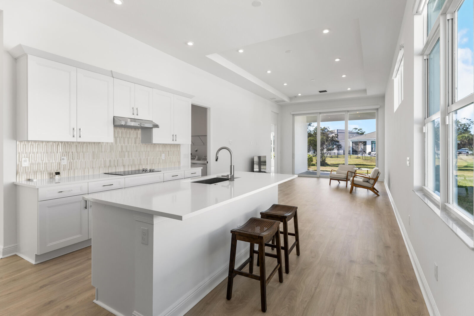 Property Photo:  129 SE Strada Cervaro  FL 34952 