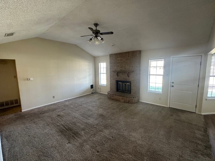 Property Photo:  1710 Parkview Dr  TX 76904 
