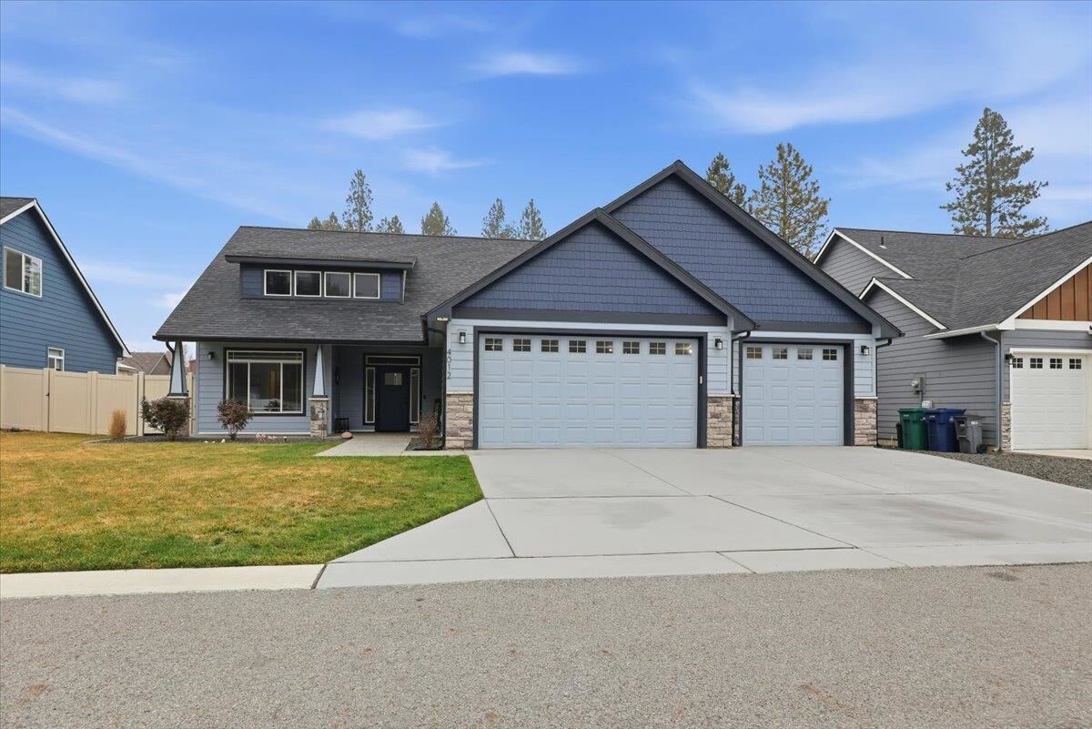 Property Photo:  4012 S University Ct  WA 99206 