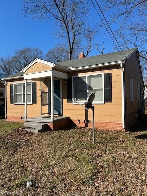 Property Photo:  1004 Adams Street  NC 27262 