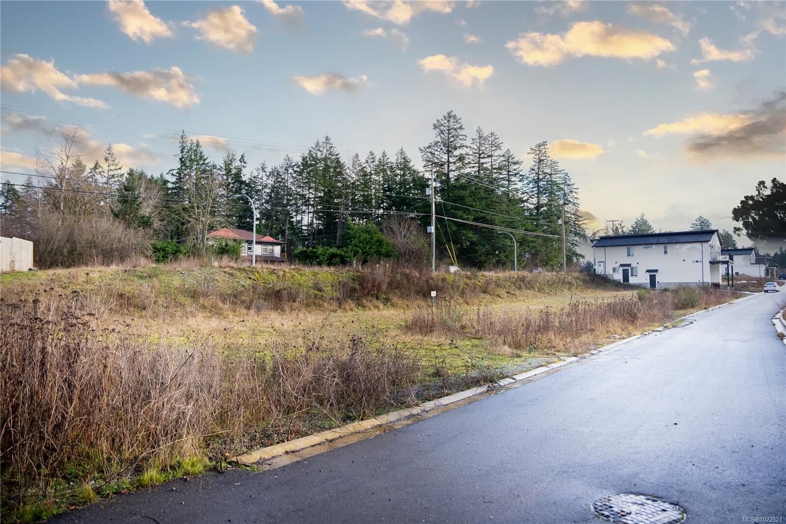 Property Photo: 875 Old Victoria Rd BC V9R 5Z9