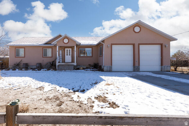 Property Photo: 72 E Center St UT 84665