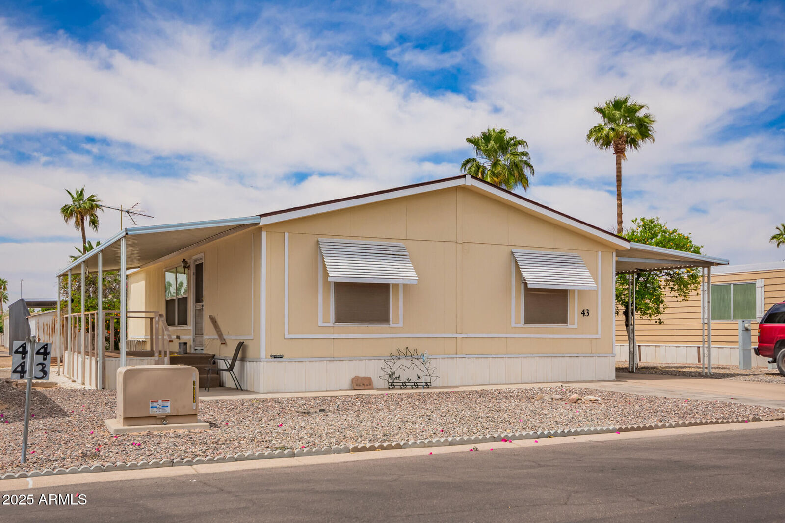 Property Photo:  2650 W Union Hills Drive 43  AZ 85027 