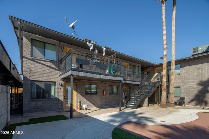 Property Photo: 4119 N 11th Avenue AZ 85013