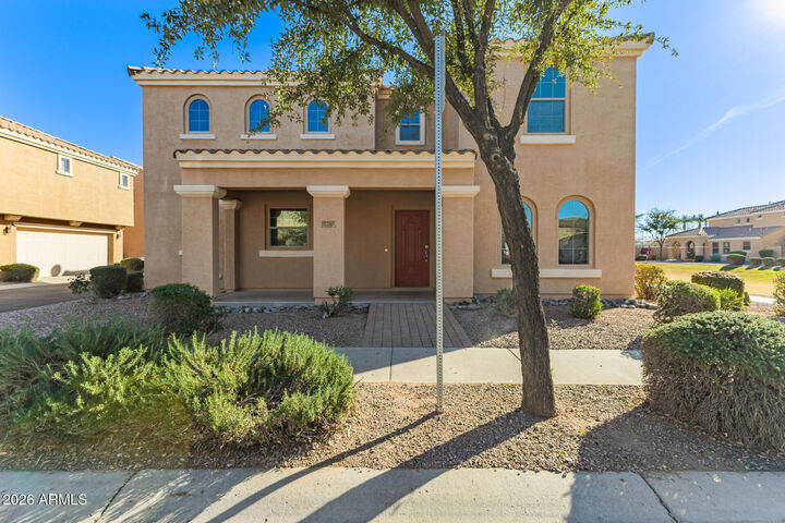 Property Photo:  1753 S Balboa Drive  AZ 85295 