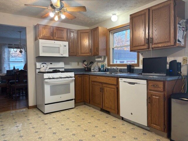 Property Photo: 27 Bailey St OH 44874