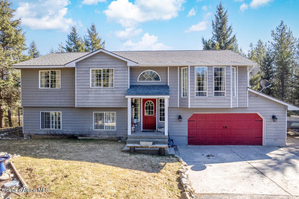 Property Photo:  34517 N Hayden Dr  ID 83869 