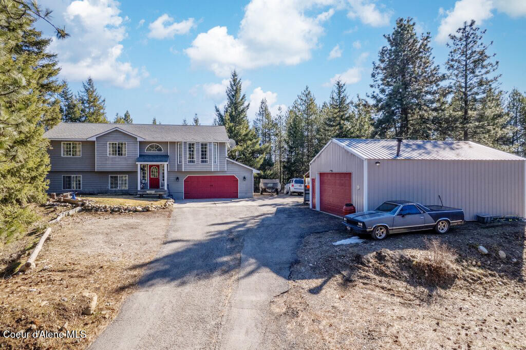 Property Photo:  34517 N Hayden Dr  ID 83869 