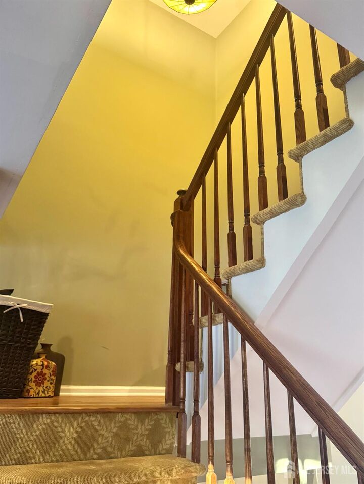 Property Photo: 32 Ketley Place NJ 08540