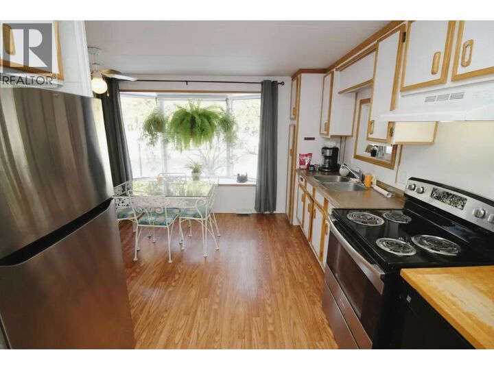 Property Photo: 3960 Drive-In Road 7 BC V0J 1Z2