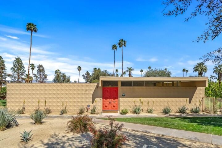 Property Photo:  72507 El Paseo #901  CA 92260 