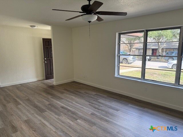 Property Photo: 1010 Terra Alta Drive TX 76513