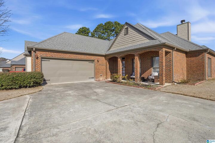 Property Photo: 6132 Bent Brook Drive AL 35022
