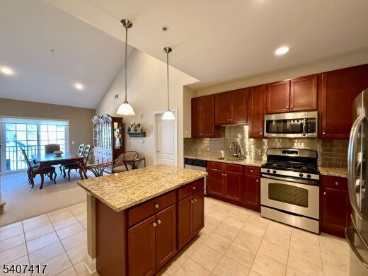 Property Photo:  3413 Ramapo Ct 3413  NJ 07457 