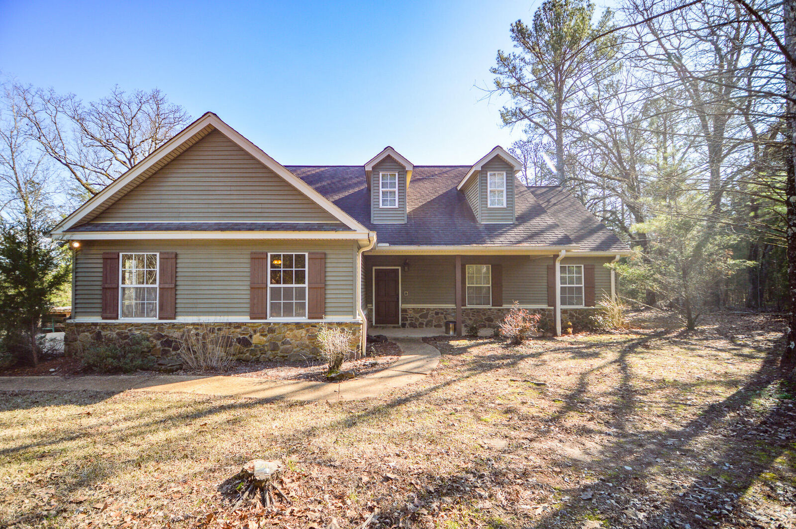 Property Photo:  4954 Crawford Rd  MS 39759 