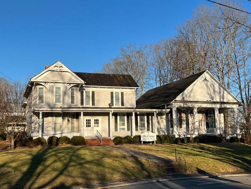 Property Photo: 150-156 Courtney Dr WV 24901